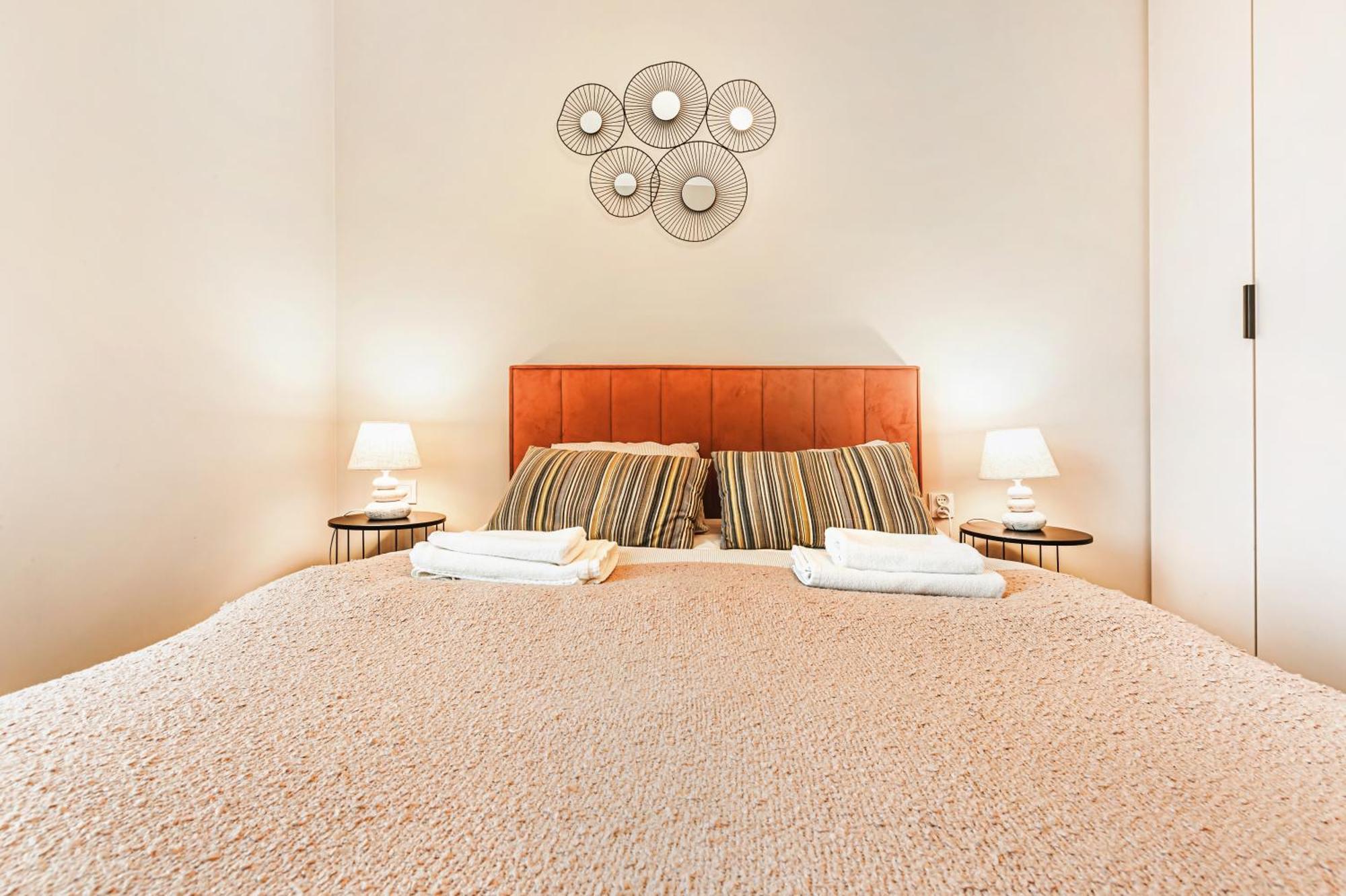 Komfortowy Apartament Z Balkonem I Parkingiem - Wroclaw, Wroclaw